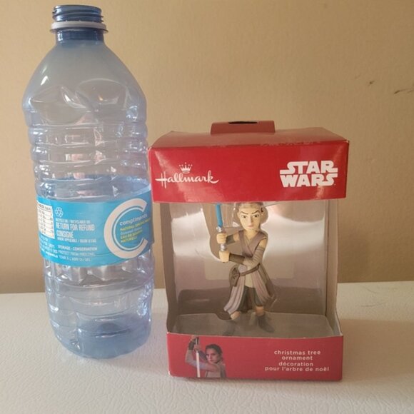 Hallmark Star Wars Rey Christmas Ornament NIB - Picture 3 of 4